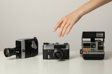 Retro kameralar, geçmişe dönük kameralar.