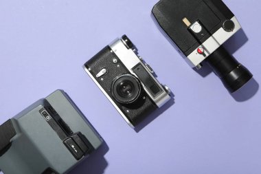 Retro kameralar, geçmişe dönük kameralar.