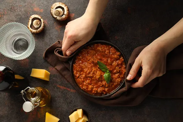 Bolonez sosu, lezzetli ve lezzetli yemek konsepti.