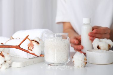 Deniz tuzu, kaplıca ve kişisel bakım kavramı