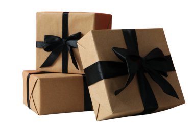 Kara Cuma, yapay zeka teknolojisi PNG ile yaratılmış siyah yaylı hediye kutuları.