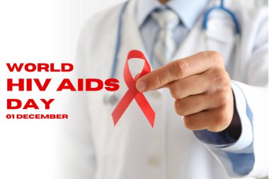 AIDS günü, doktorun elinde kırmızı kurdele beyaz arka planda mesajla