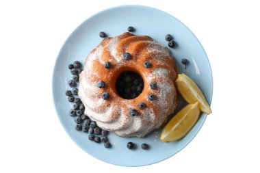 PNG, Noel pastası, bir tabakta pasta, üst manzara, beyaz arka planda izole edilmiş.