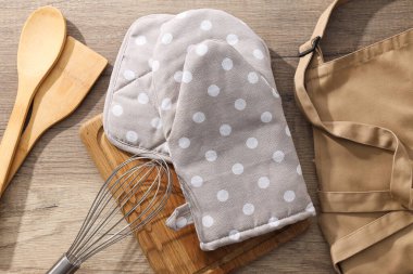 Mutfak için yemek, aksesuar ve yemek pişirmek.