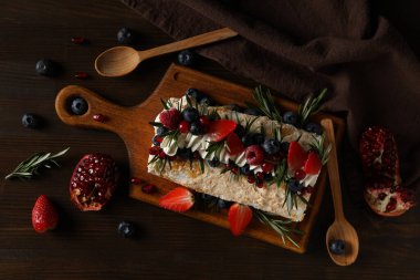 Kremalı pasta, lezzetli ve lezzetli yemek kavramı.