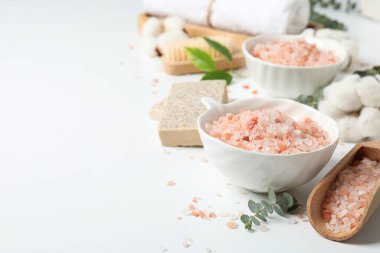 Deniz tuzu, rahatlama konsepti, spa ve kişisel bakım.