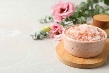 Deniz tuzu, rahatlama konsepti, spa ve kişisel bakım.