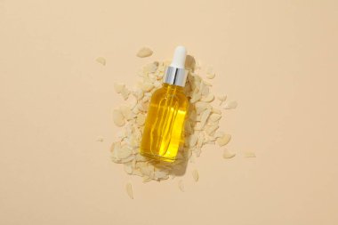 Cilt bakımı ve vücut bakımı kavramı - badem, badem yağı