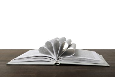 PNG, katlanmış sayfaları olan kitaplar, beyaz arkaplanda izole edilmiş.