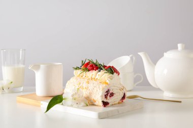 Kremalı pasta, lezzetli ve lezzetli yemek kavramı.