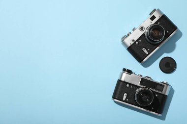 Retro kameralar, geçmişe dönük kameralar.