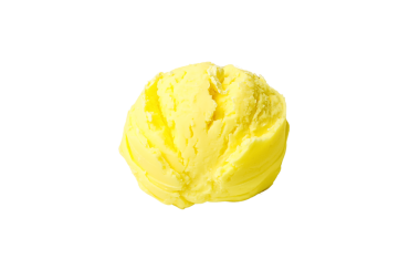 Beyaz bir yüzeye yerleştirilmiş sarı tereyağı kepçesi, beyaz üzerine izole edilmiş, PNG