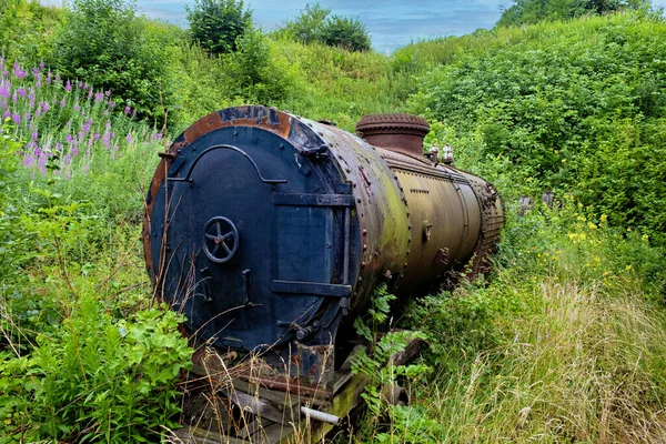 Viejo Vagón Tanque Tren Abandonado Medio Del Bosque — Foto de Stock