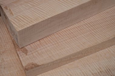 Maple wood sawed timber has tiger stripe or curly stripe grain