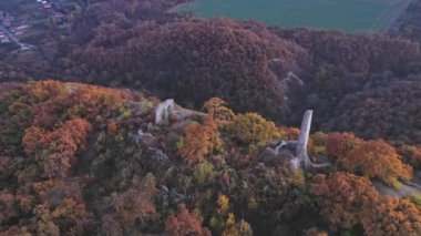 Csvr denilen antik bir kalenin kalıntıları, Macaristan, Havacılık manzarası