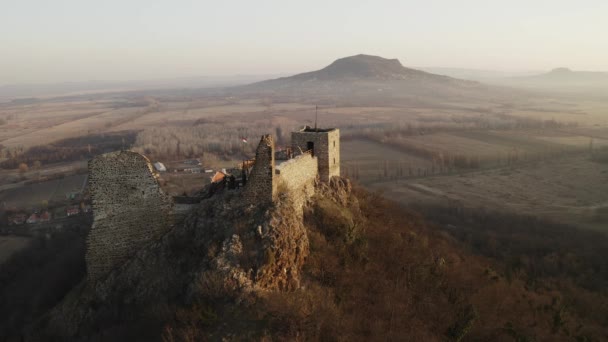 Vista Aérea Castelo Szigliget Hungria — Vídeo de Stock