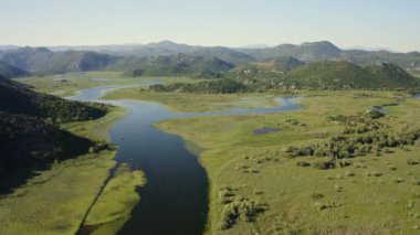 Ünlü Skadar Gölü üzerinde uçan İHA Uçuşu, Hava Görünümü
