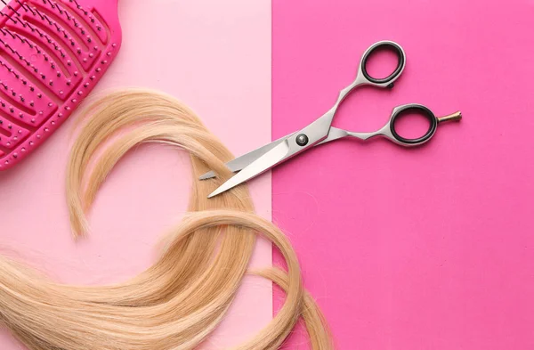 stock image Flat lay composition with light blond hair, comb, scissors and space for text on background. Hairdresser service