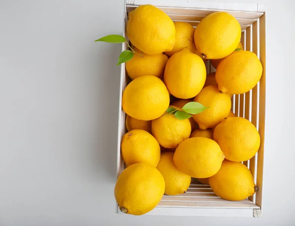 Limões Perto Conceito Comida Saudável Vitaminas Frutas Cítricas Sumos Acabados — Fotografia de Stock