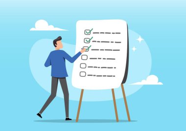 Şövaledeki büyük bir görev listesinin yanında duran iş kıyafeti giymiş bir erkek karakterin çizimi. Tamamlanmış görevleri aktif olarak yeşil kalemle kontrol ediyor.