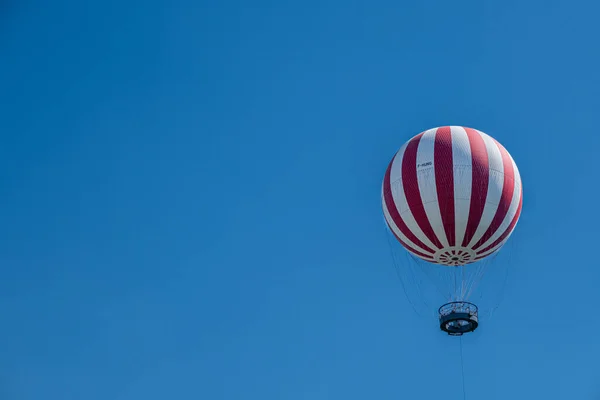 Budapešť Maďarsko Září 2022 Budapest Balloonfly Balloon Proti Modré Obloze — Stock fotografie
