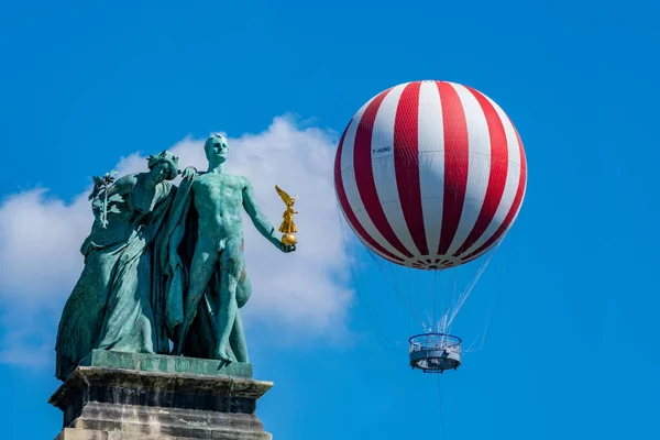 Budapeşte Macaristan Eylül 2022 Bilgi Htişam Heykeli Budapeşte Balon Uçuşu — Stok fotoğraf