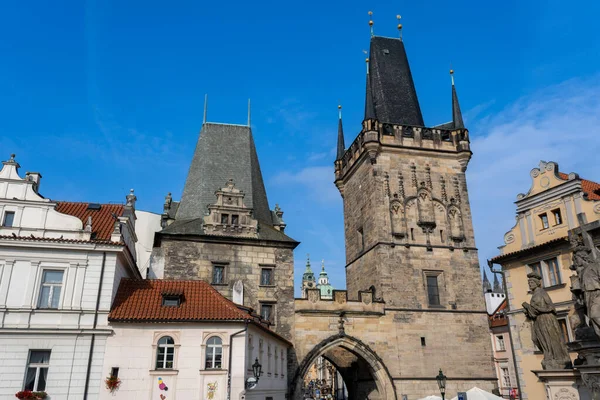 Praga Czechy Września 2022 Wieża Mostowa Małego Miasta Końcu Mostu — Zdjęcie stockowe