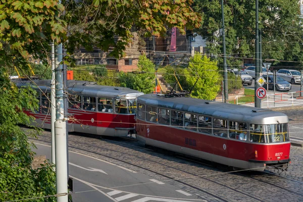 Прага Чехия Сентября 2022 Года Красный Трамвай Старом Городе Праги — стоковое фото