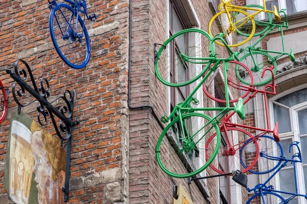 Brussels Belgium September 2022 Colourful Bikes Facade Poechenellekelder — Stock Photo, Image