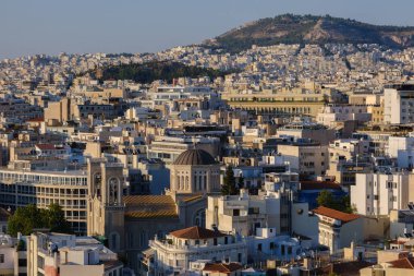 Atina, GR - 29 Temmuz 2023: Atina 'nın panoramik manzarası, Yunanistan' ın başkenti