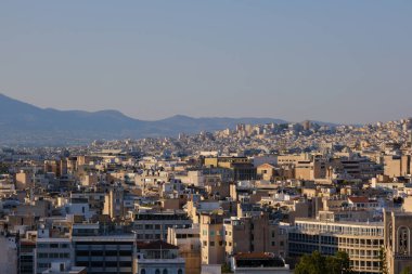 Atina, GR - 29 Temmuz 2023: Atina 'nın panoramik manzarası, Yunanistan' ın başkenti