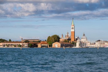 Venedik, IT - 12 Ekim 2024: San Giorgio Maggiore Adası