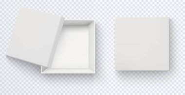 Beyaz boş kare kutunun üst görünümü. Şeffaf arkaplanda izole edilmiş yarı açık karton kutunun gerçekçi bir kopyası..