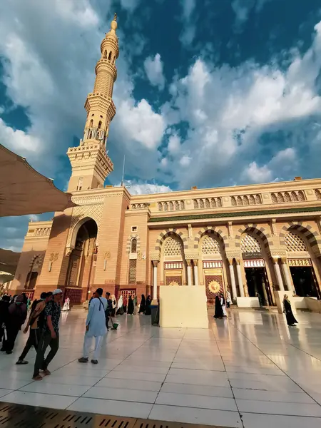 Medina Arabia Saudita Mayo 2023 Vista Exterior Los Minaretes Una — Foto de Stock