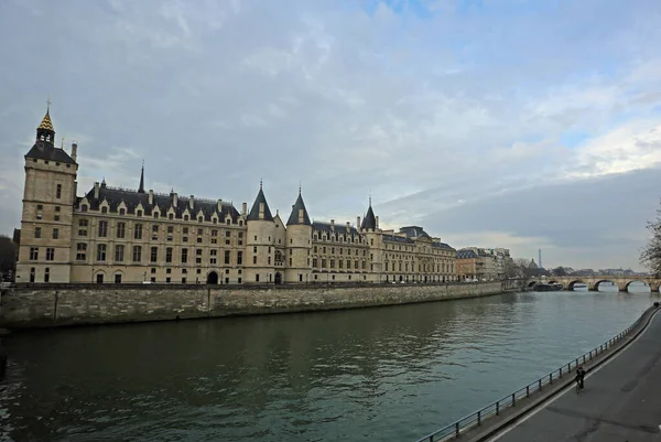 Szeroka Panorama Conciergerie Paryż Francja — Zdjęcie stockowe