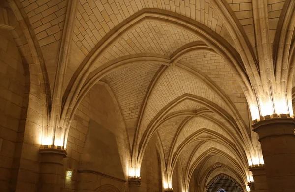 stock image The ceiling and the main hall - La Conciergerie, Paris, France