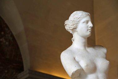 Profilde Venus De Milo - Louvre Müzesi, Paris, Fransa