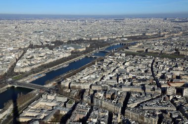 Paris, Seine Nehri üzerinde - Eyfel Kulesi 'nden (Eiffel turu) - Paris, Fransa