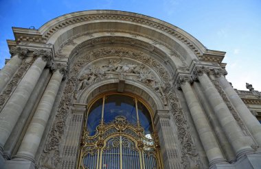 Petit Palais portal - Museum in Paris, France