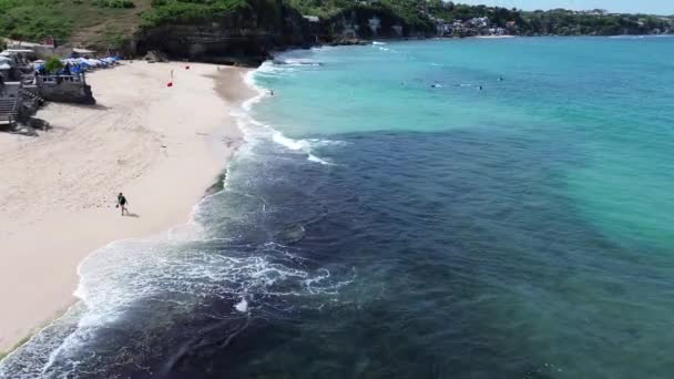 Rekreace Pláži Dreamland Poloostrov Bukit Bali Indonésie — Stock video