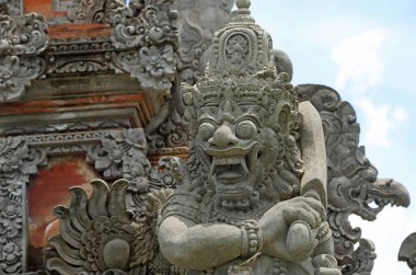 Muhafız heykeli - Pura Ulun Danu Bratan - Bali, Endonezya