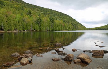 Kartal Gölü, Acadia Ulusal Parkı, Maine