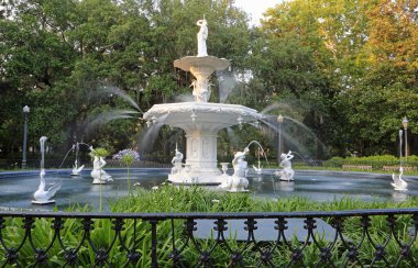 Çeşmeli park manzarası - Forsyth Park, Savannah, Georgia