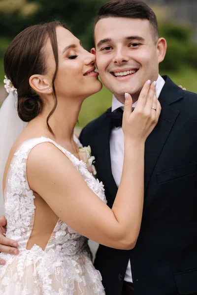 Close Portrait Beautiful Bride Kiss Her Handsome Husband Cheek Man — Stock Photo, Image