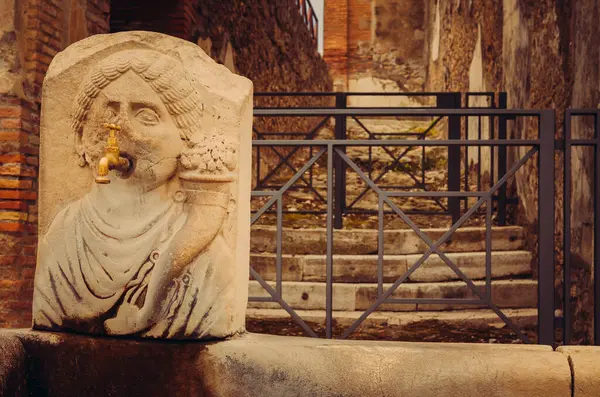 Pompeii Sokaklarındaki Halk Çeşmesi Yok Edildi Iki Gün Süren Vesuvius — Stok fotoğraf