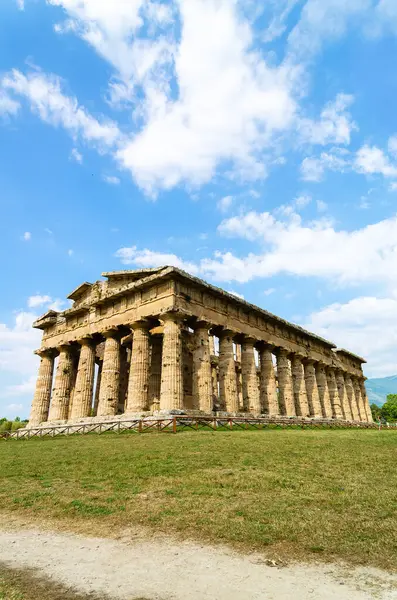 Templo Neptuno Famoso Sitio Arqueológico Paestum Hoy Patrimonio Mundial Unesco —  Fotos de Stock