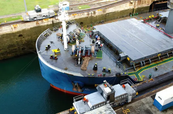 Panama City Panama Februari 2015 Tankfartyg För Detalj Med Besättning — Stockfoto