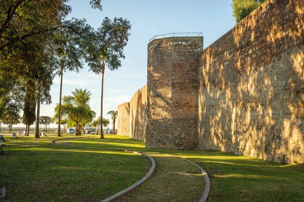 Middeleeuwse Stadsmuur Rond Het Centrum Van Faro Algarve Portuga — Stockfoto