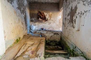 Fes 'te Tabakhane Tankları, Fas Deri Boyama ve Giysiler İçin