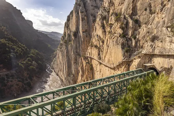 El Caminito Del Rey veya İspanya 'nın Malaga Eyaleti' ndeki King 's Path- Yürüyüş Yolu
